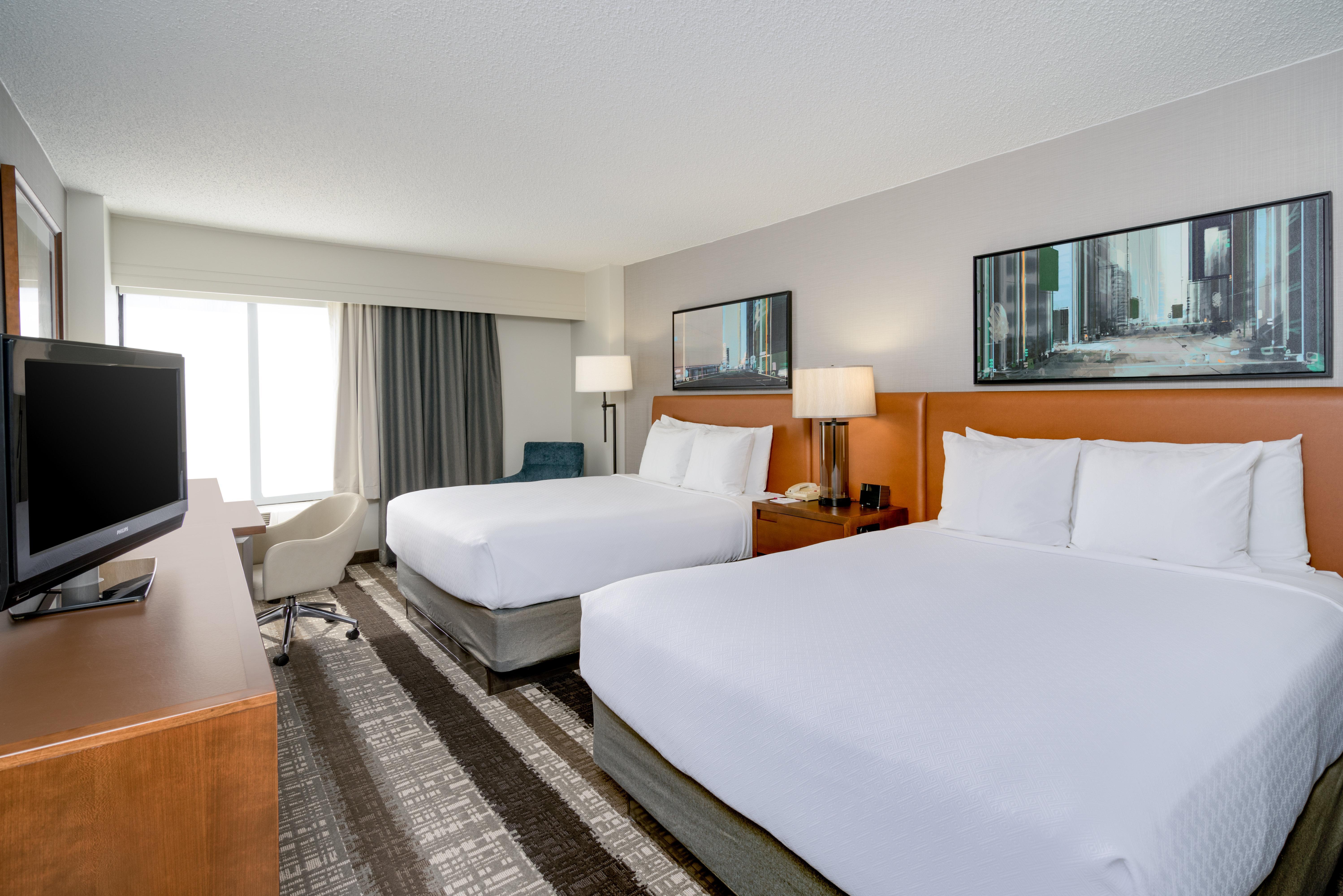 Crowne Plaza Dulles Airport By Ihg Hotel Herndon Exterior photo